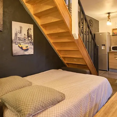 Melina - Jacuzzi - Maison Avec Cour Climatisee Proche Cite Medieval Carcassonne