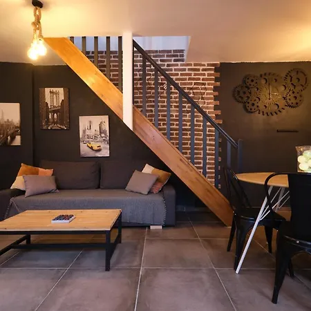 Melina - Jacuzzi - Maison Avec Cour Climatisee Proche Cite Medieval * Carcassonne